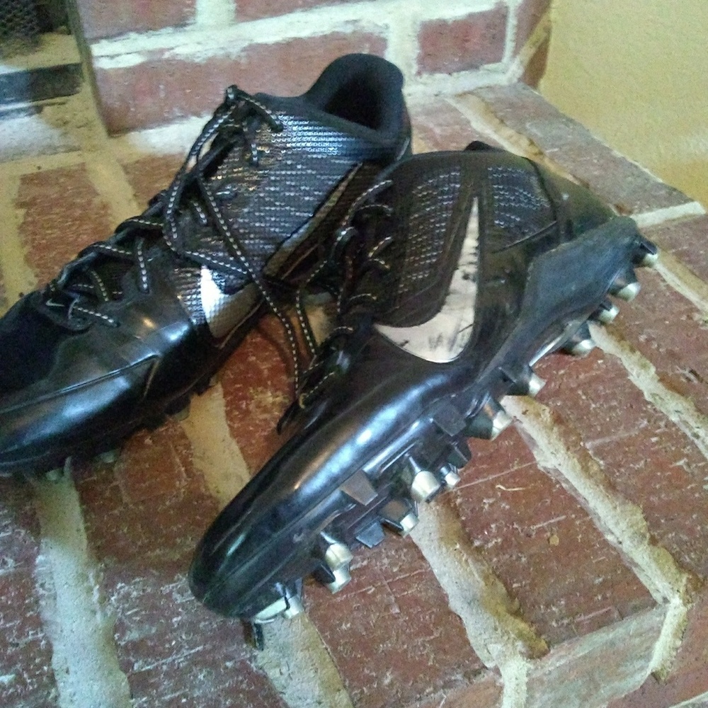 Black athletic cleats